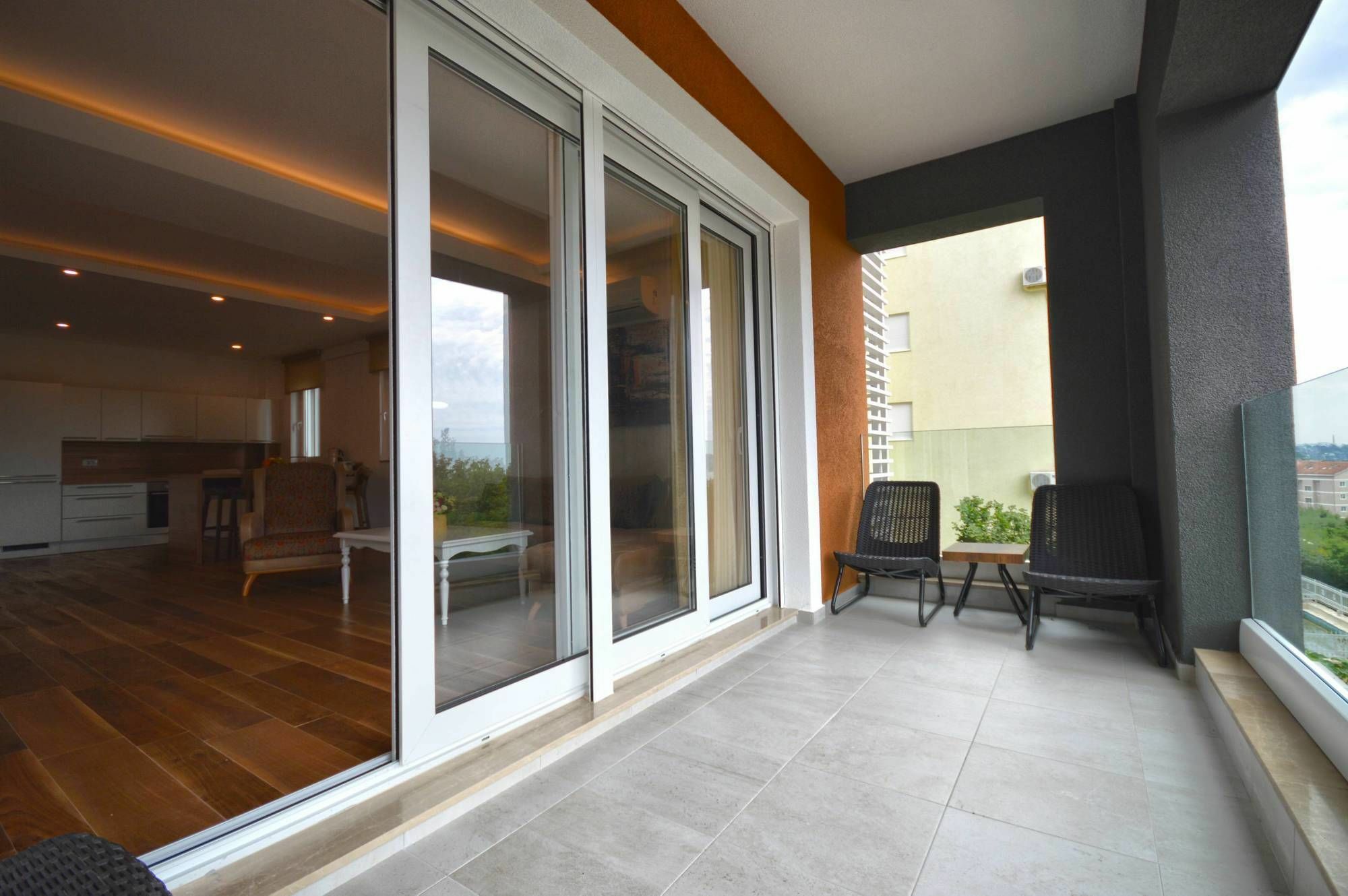 Chill And Go Aparthotel Budva Zewnętrze zdjęcie